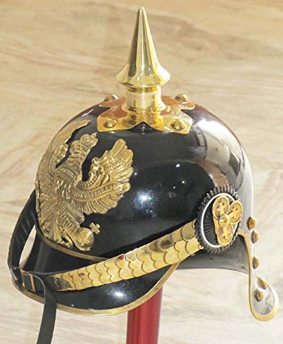 WWI&II Casco alem&aacute;n prusiano, Casco de lat&oacute;n
